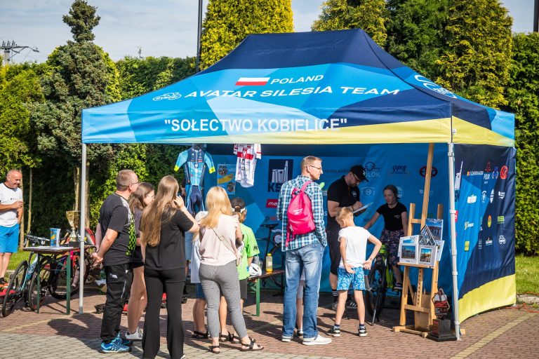 Promocja zajęć rowerowych przez UKS Avatar i POPP podczas Dnia Zbira